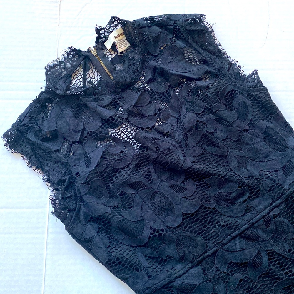 Sans Souci Black Lace Sleeveless Dress